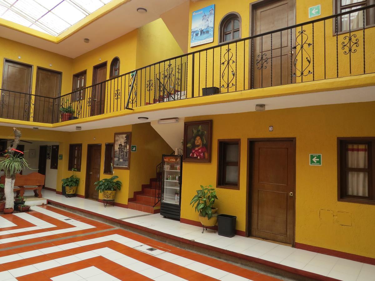 Hotel Posada Escudero Oaxaca ภายนอก รูปภาพ